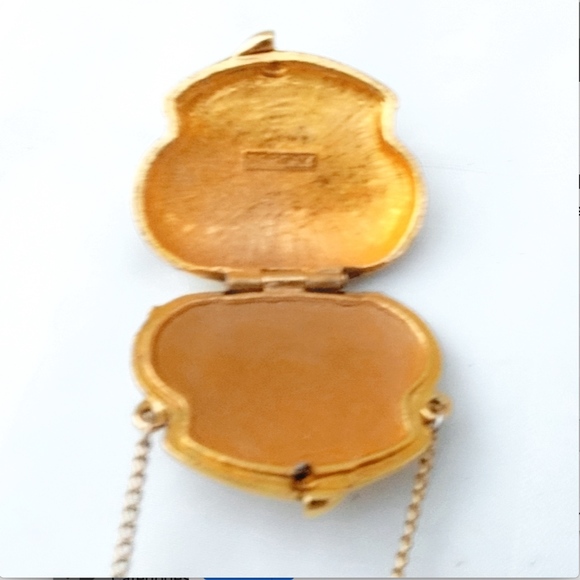 Vintage Art Nouveau Gold Solid Perfume Locket Necklace - Picture 3 of 5